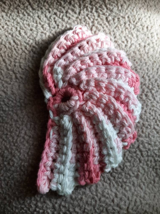 Customizable nautilus/fan face scrubby, cotton